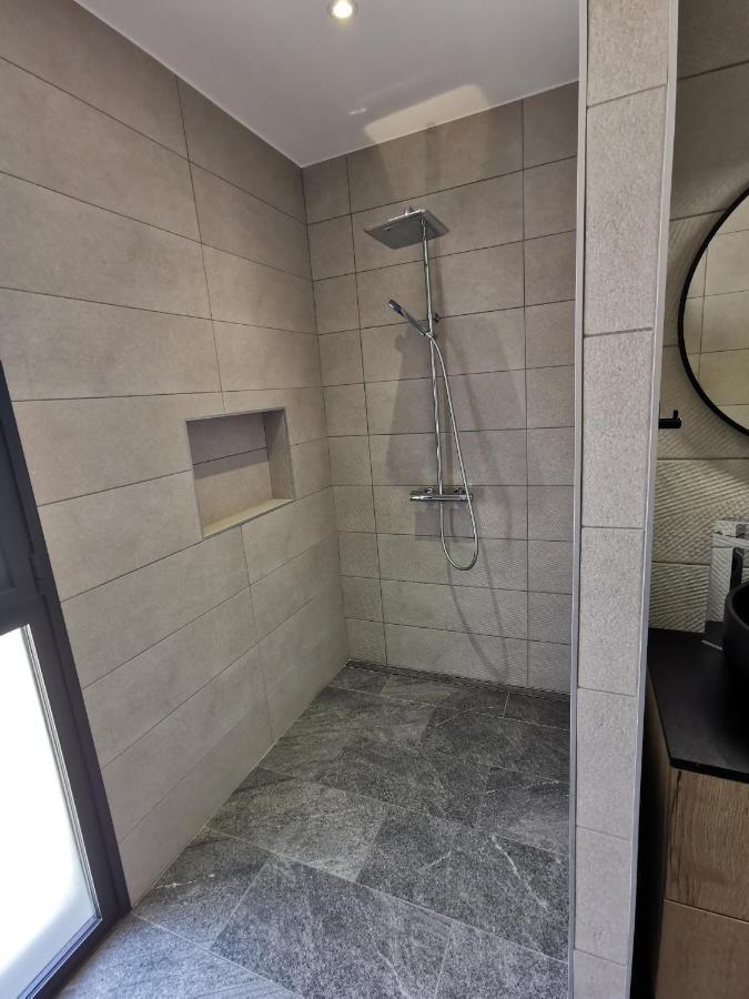As22351 - P3 Au 2Eme Et Dernier Etage Dans Une Residence Neuve En Centre Ville 勒格罗-迪鲁瓦 外观 照片